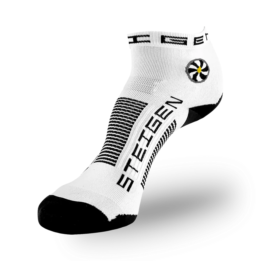 STEIGEN Running Socks Quarter Length - White.