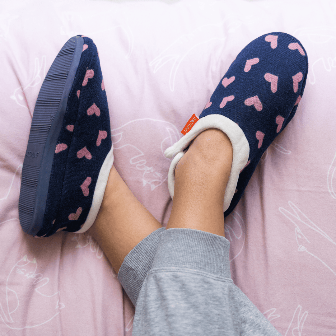 Archline Footwear Slippers Archline Arch Support Slippers Closed Back - Navy Hearts